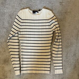 Chic French Connection Ribbed Top – Size Large. Beige and Black NWT